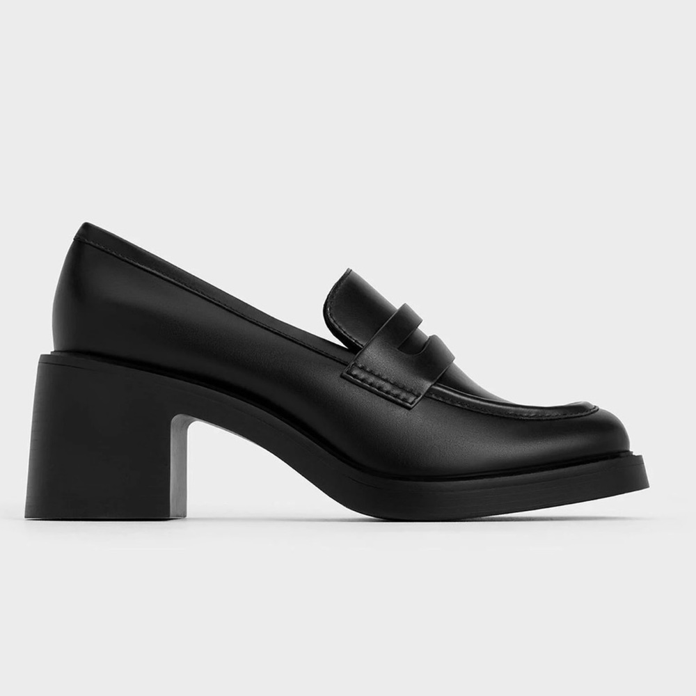 Loafer Pumps